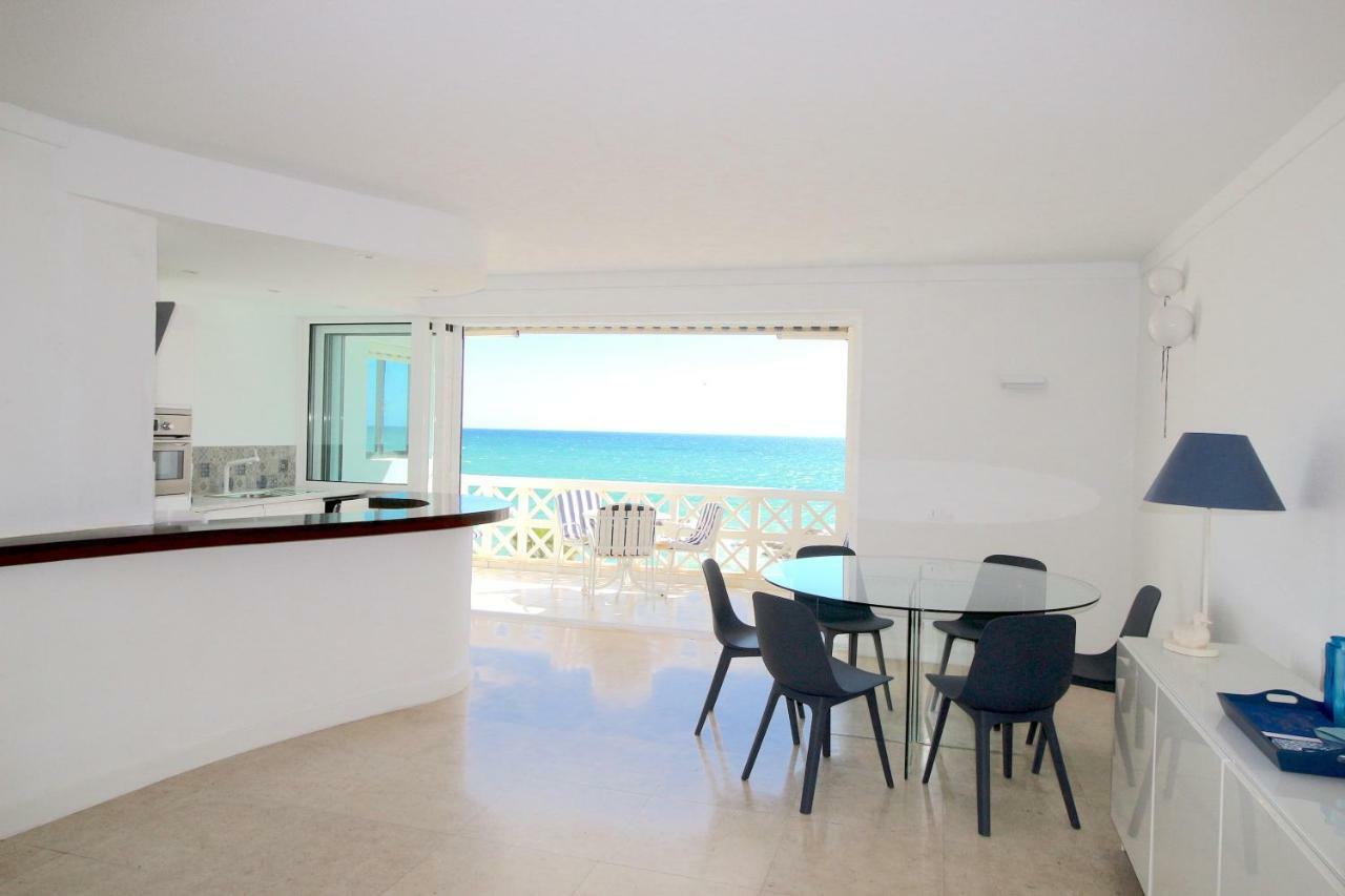 Magnifique Appartement Sur La Plage ... Албуфейра Экстерьер фото